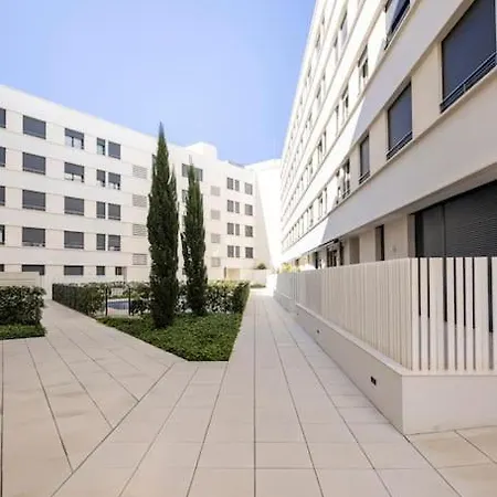 Apartment By The Beach With Pool And Private Parking Cambrils Exterior foto