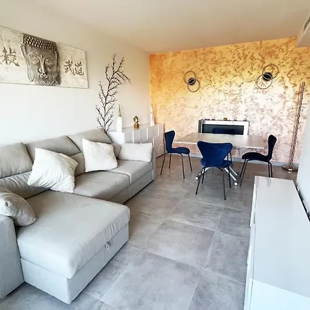 Apartment By The Beach With Pool And Private Parking Cambrils Exterior foto